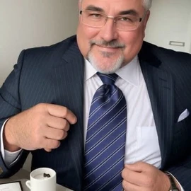 ElainMaking profile image