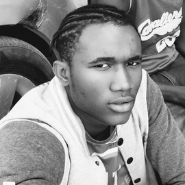 Oxzzy Long profile image