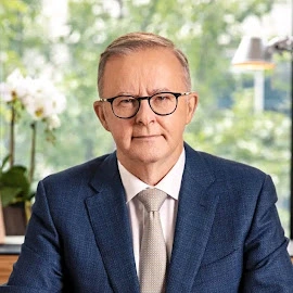 Cstew Mogfe profile image