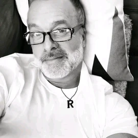 Ronny Richart profile image