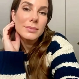Sandra Bullock profile image