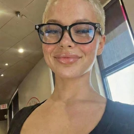 Charlotte Brown profile image