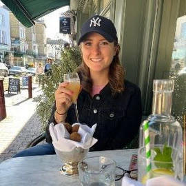 Ellie Glenn profile image