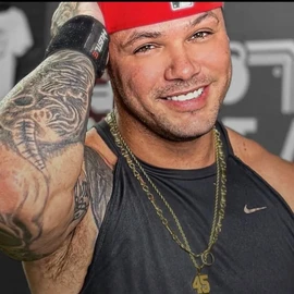 Nickolas Larsen profile image