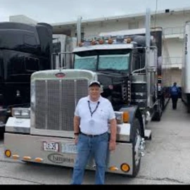 Lexington Truck &Trailer profile image