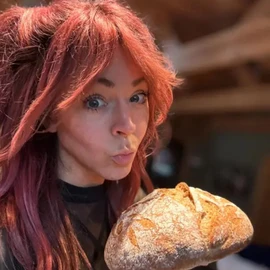 Lindsey Striling profile image