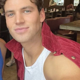 Noah Fearnley profile image