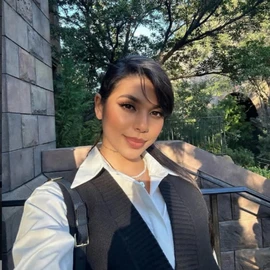 Charlotte Moore profile image
