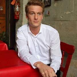 Alexander Fehling profile image