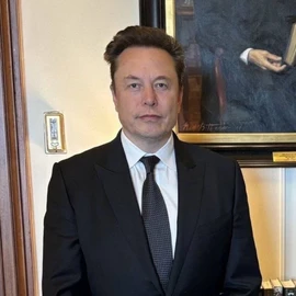 Elon musk profile image