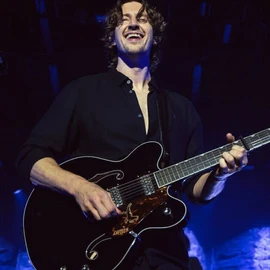 Dean Lewiss ✅ profile image