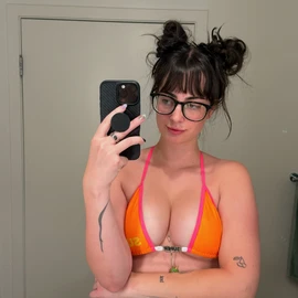 Jessica Lindsay profile image