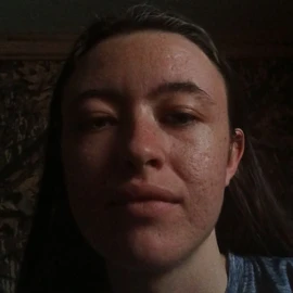 Clara Lorita profile image