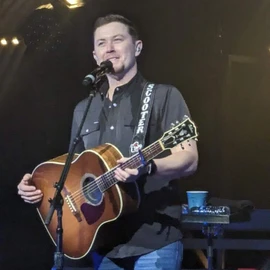 Scotty McCreery cooke profile image