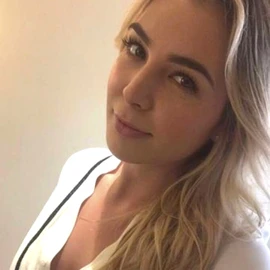 Oliviar Ray profile image