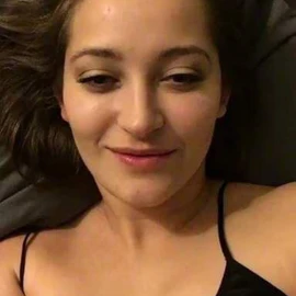 Christiana Holden profile image