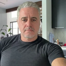 Dylan Frank profile image