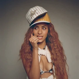 Skylar simone profile image