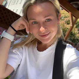 Julia Diane McCann profile image