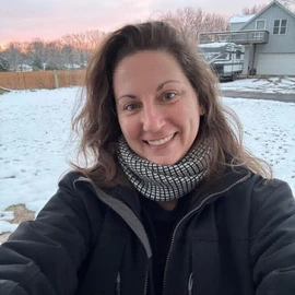 Kelly Winston profile image