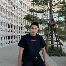 James Thompson profile image