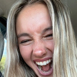 sandra profile image