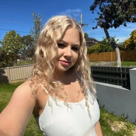 Evelyn Andy profile image