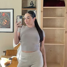 Mary Woods profile image