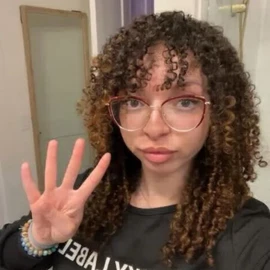 Ella smith profile image