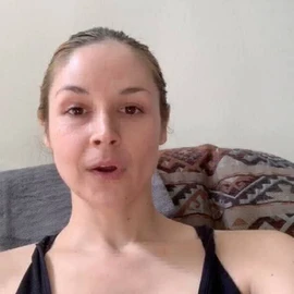 Lisa Thomas profile image