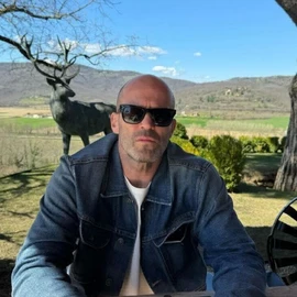 Jason Statham profile image