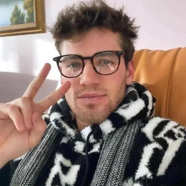 noah fearnley profile image