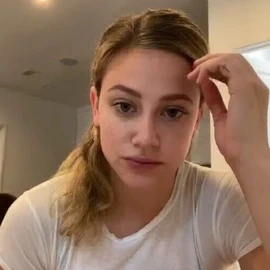 Amelia Charlotte profile image