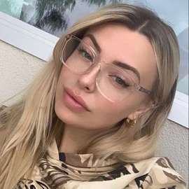 Corinna kopf profile image