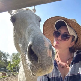Becky Walter profile image