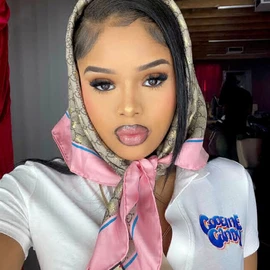 elena ross profile image