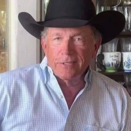 George Strait profile image