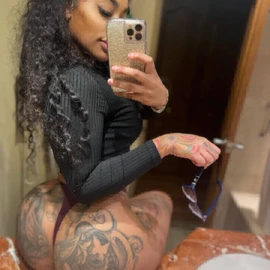 pretty sonny profile image