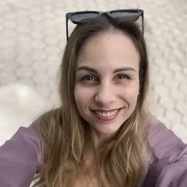 Sarah James profile image