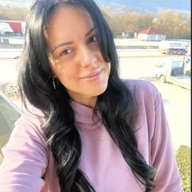 Emilia Yakiv profile image
