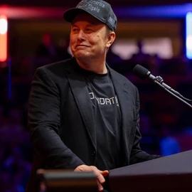 Elon musk profile image