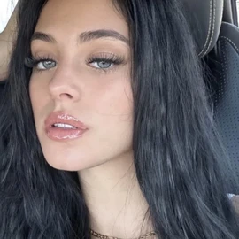 Camila Freeman profile image