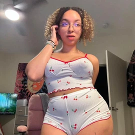 sexy hookup profile image