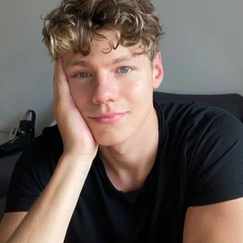 Harry Wilson profile image