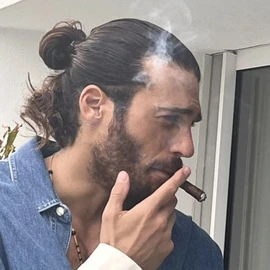Can Yaman profile image