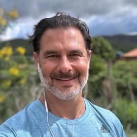 Dr.Fernando Gomes profile image