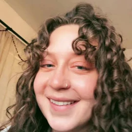 vera Jasmine profile image