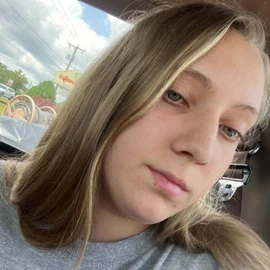 Evelyn Collon profile image