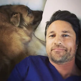 Martin Henderson profile image