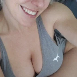 Mandy Burke profile image